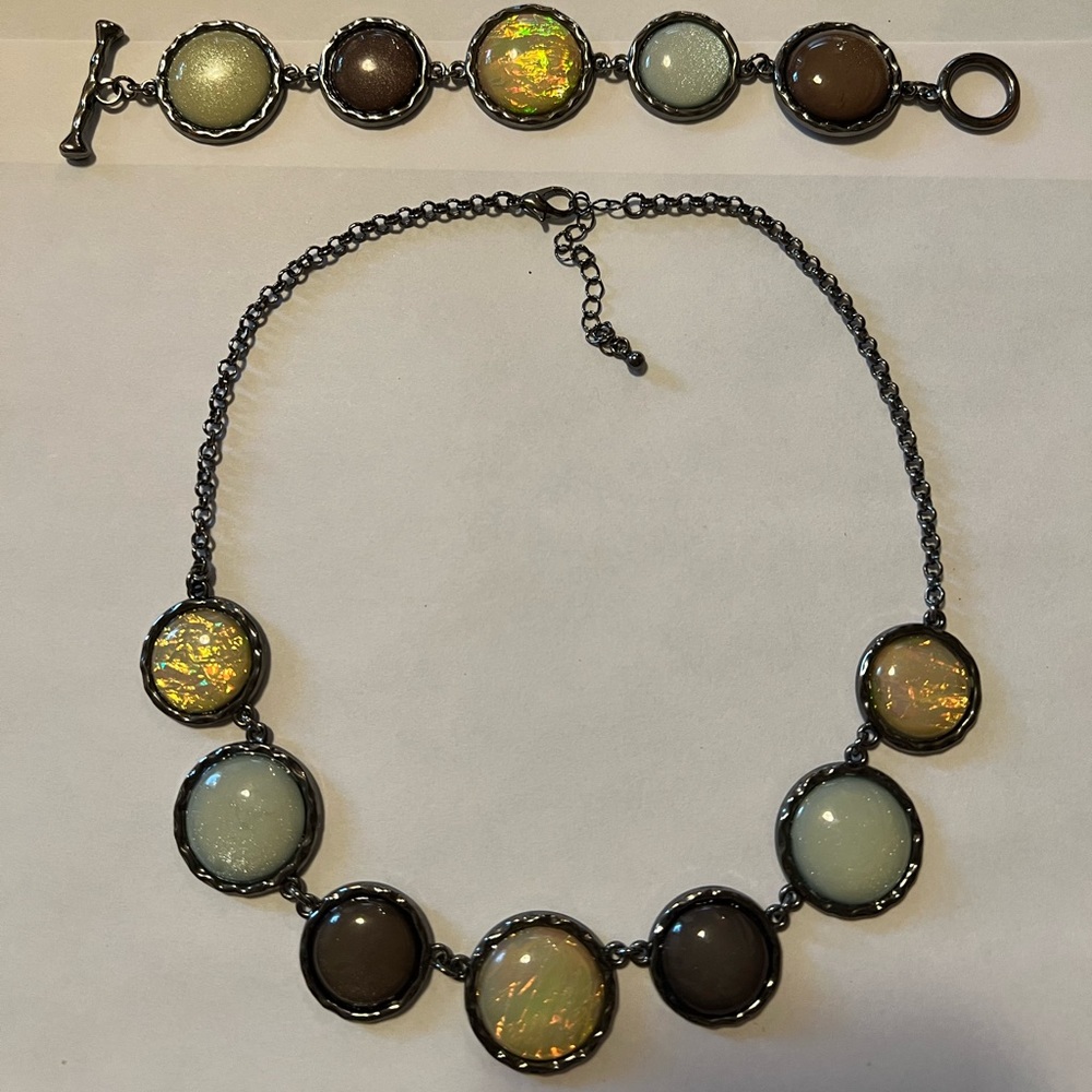 Earthy Bohemian necklace and bracelet set